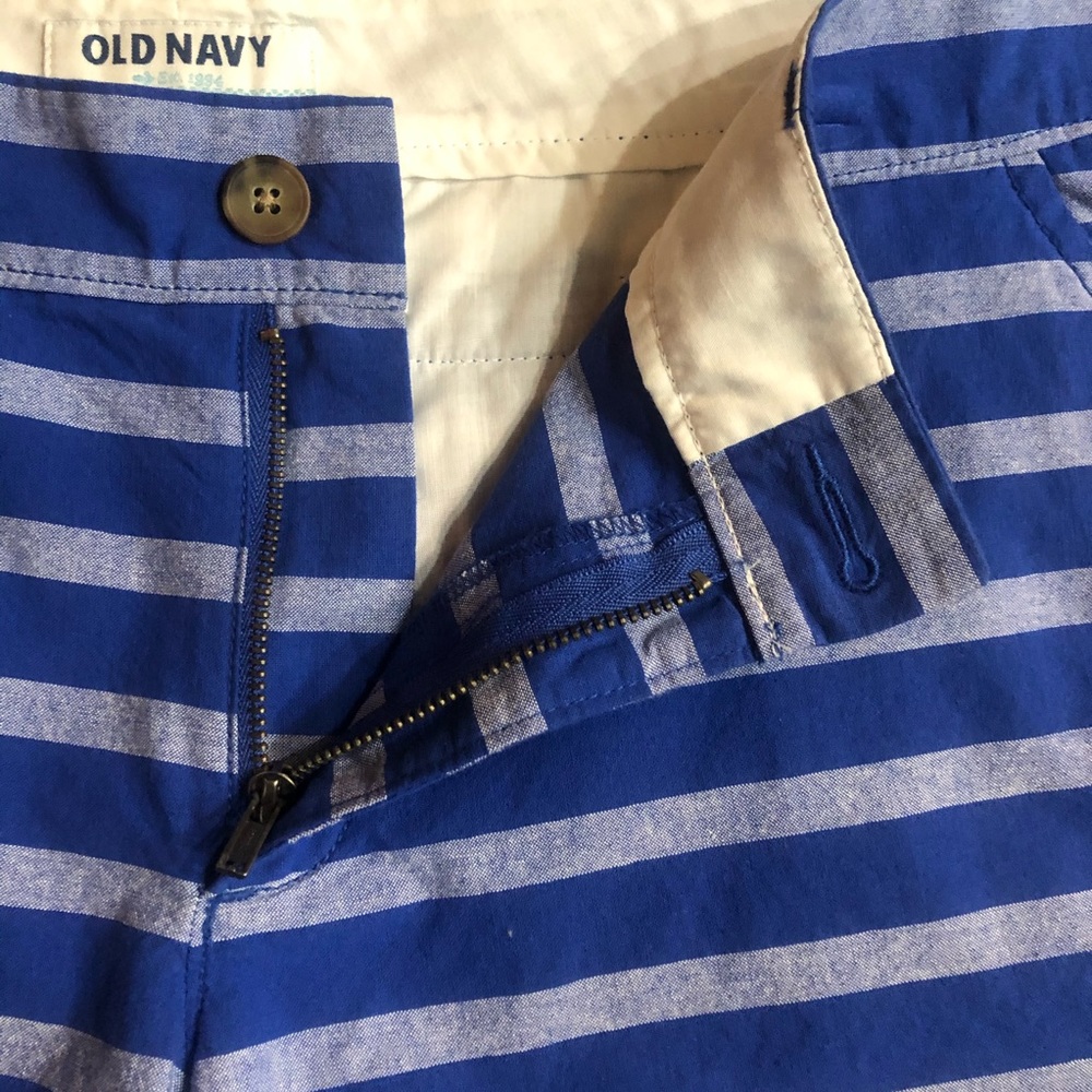 Old Navy Royal Blue Striped Shorts - Picture 3 of 7
